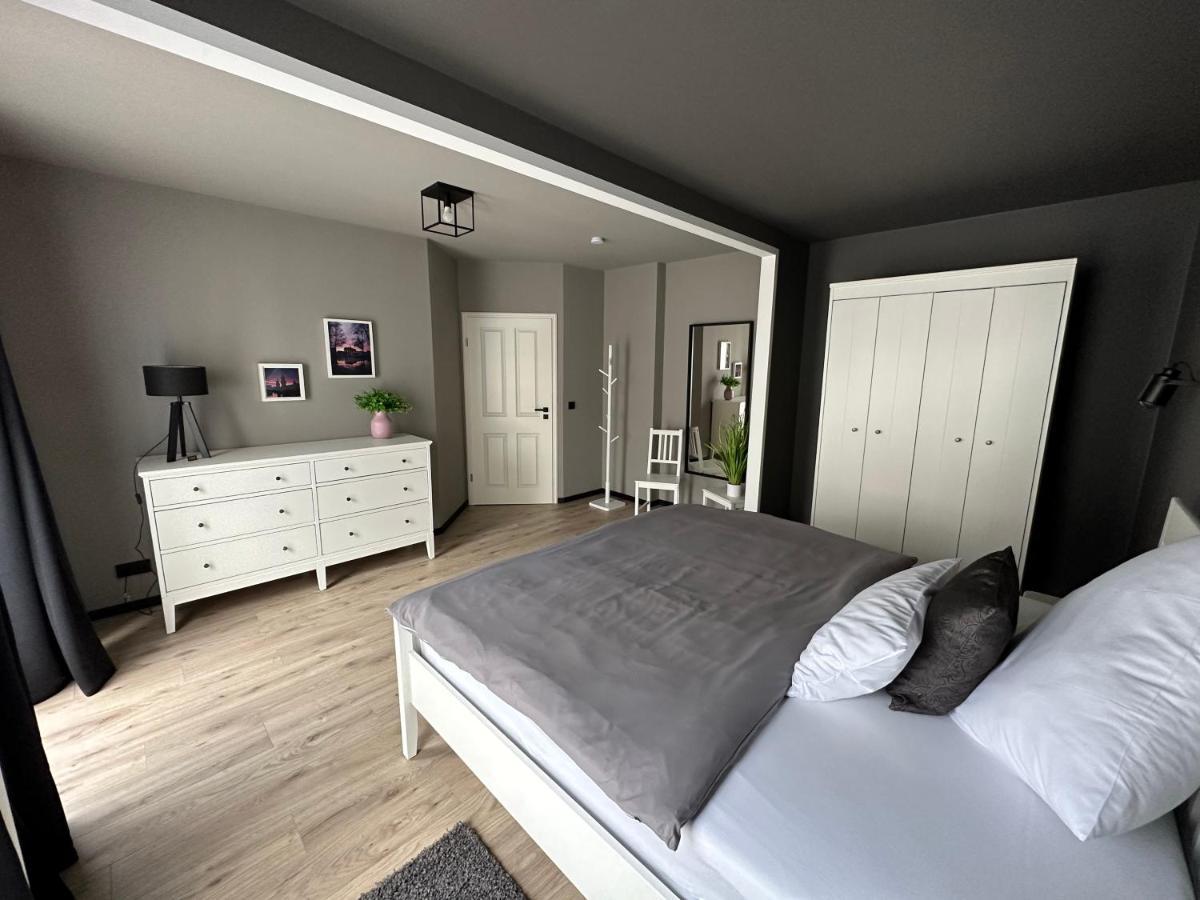 Remise-Berlin-Gruenau Your Cozy And Comfortable Home To Stay For Up To 6 People Between Mueggelsee And Berlin City Esterno foto