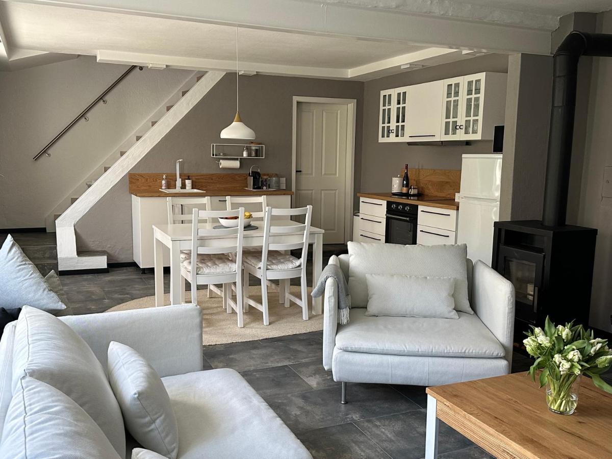 Remise-Berlin-Gruenau Your Cozy And Comfortable Home To Stay For Up To 6 People Between Mueggelsee And Berlin City Esterno foto