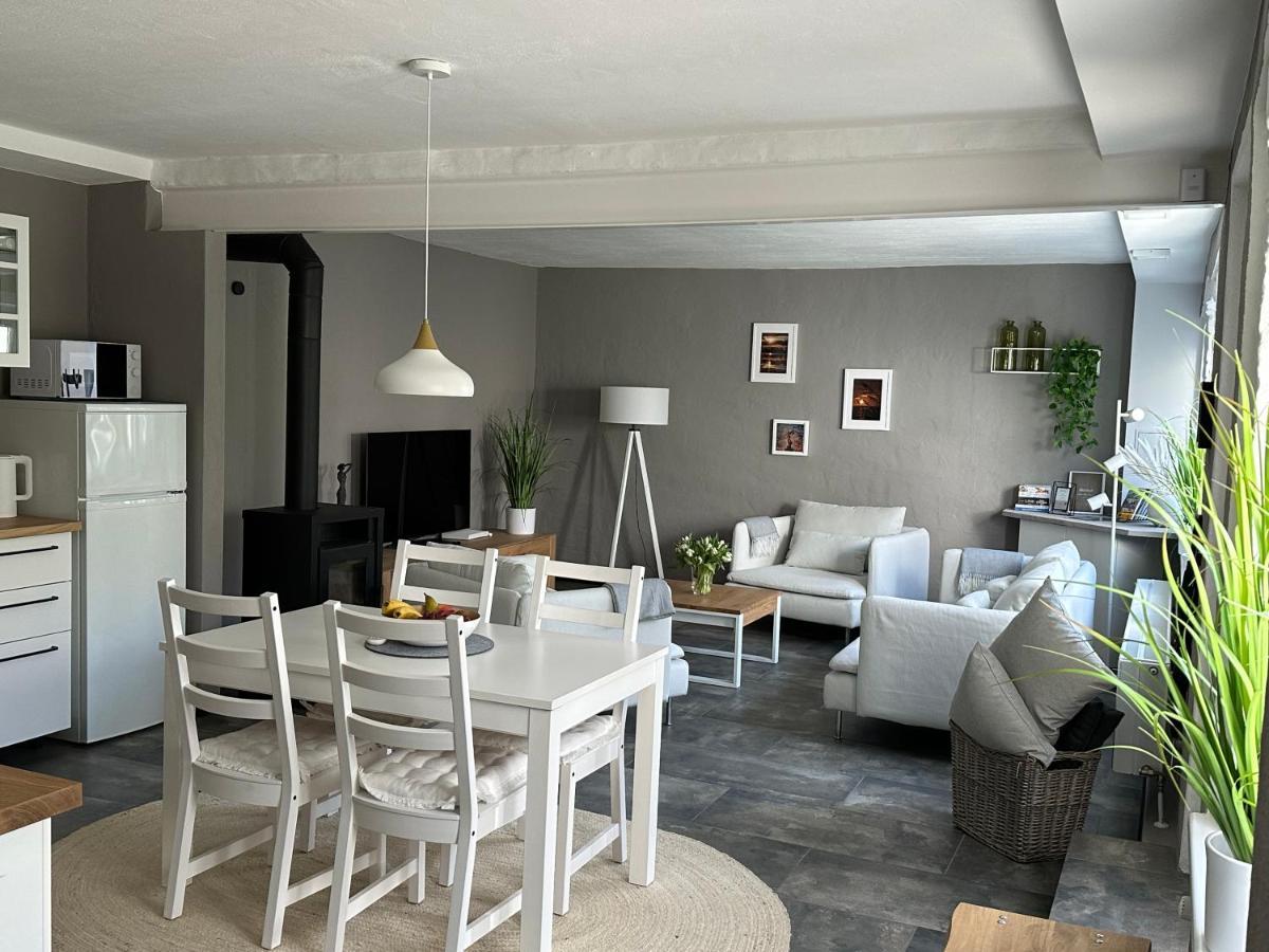 Remise-Berlin-Gruenau Your Cozy And Comfortable Home To Stay For Up To 6 People Between Mueggelsee And Berlin City Esterno foto